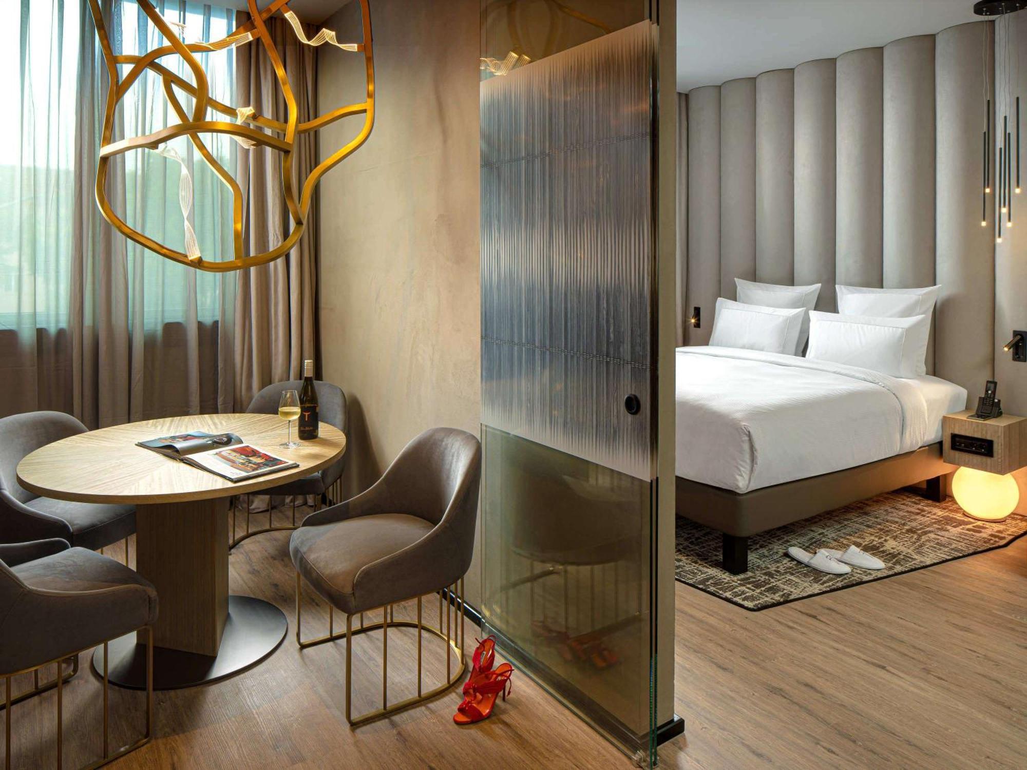 The Emporium Hotel Plovdiv - Mgallery Collection Exterior photo